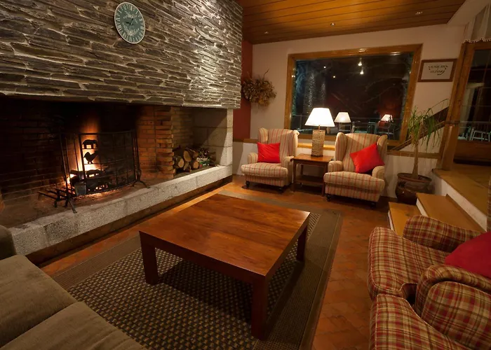 Els Avets Hotel 3*